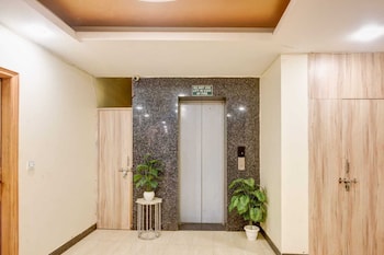 hotel royal residency