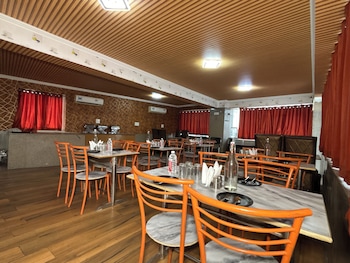 hotel royal residency