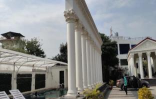 rose garden resort daulatabad fort