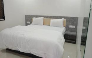 jai shambho residency verul maharashtra
