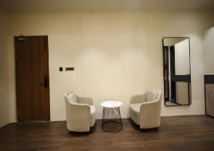 hotel avira