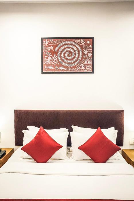 hotel paradise