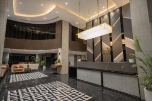 saaz hotel club and convention centre