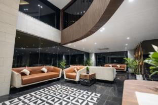 saaz hotel club and convention centre