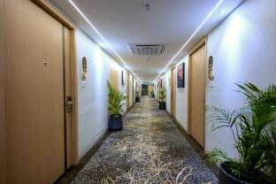 saaz hotel club and convention centre