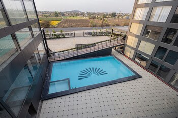 saaz hotel club and convention centre