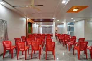 utkarsh hotel and lodging