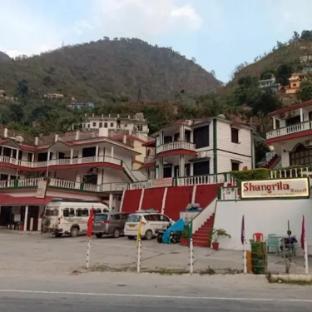 the shangrila resort rudraprayag uttarakhand
