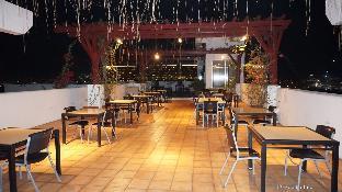 nichols airport hotel