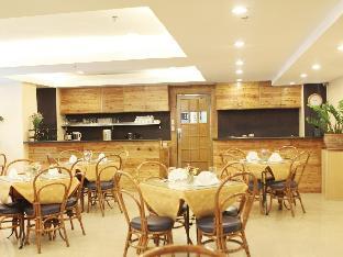 nichols airport hotel