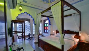jharokha heritage hotel jaipur