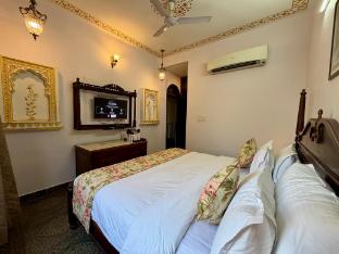 jharokha heritage hotel jaipur