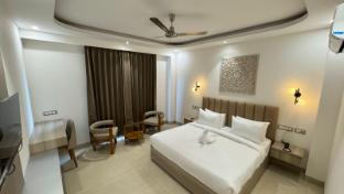 hotel ivory hills