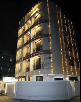 hotel ratna residency