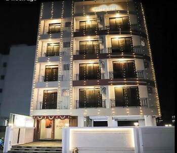 hotel ratna residency