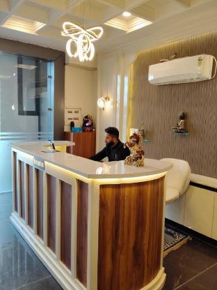 hotel h plus