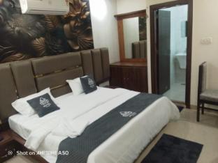 hotel h plus