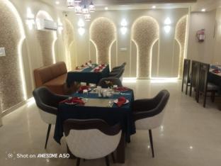hotel h plus