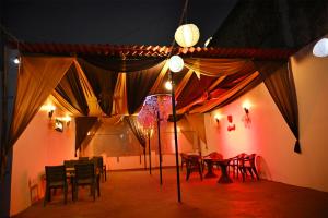 Hotel Rainbow,,3 star