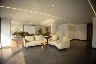 hotel ivory leaf stays