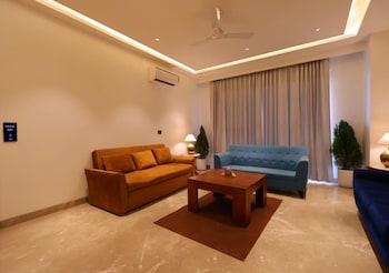 hotel ivory leaf stays
