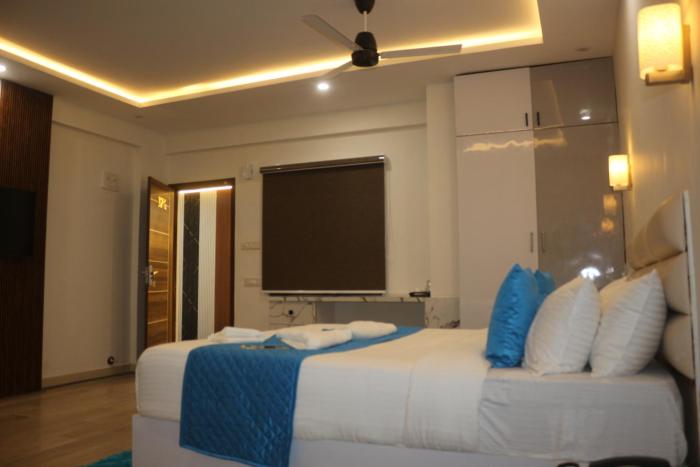 niharika heights luxury hotel