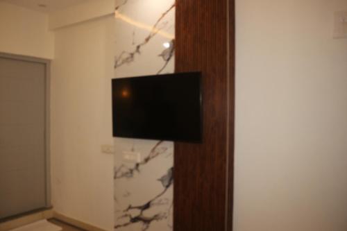 niharika heights luxury hotel