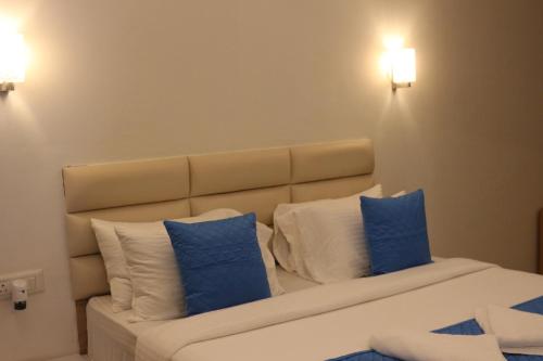 niharika heights luxury hotel