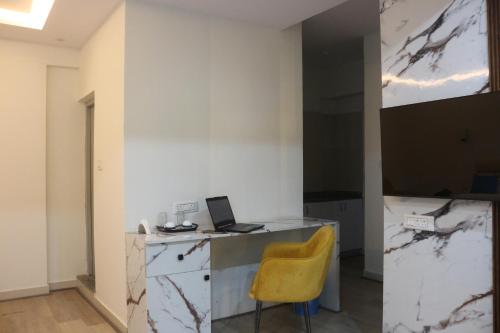 niharika heights luxury hotel