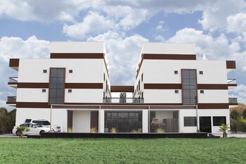 fayton hotel