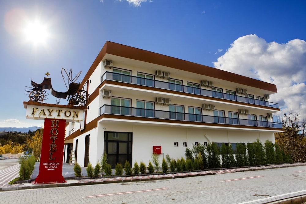 fayton hotel