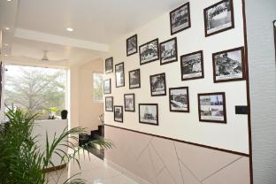 the social lounge