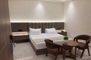 the prominence premium hotel and banquet