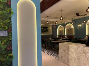 the prominence premium hotel and banquet