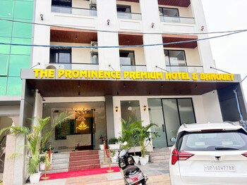 the prominence premium hotel and banquet