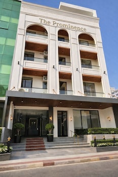 the prominence premium hotel and banquet