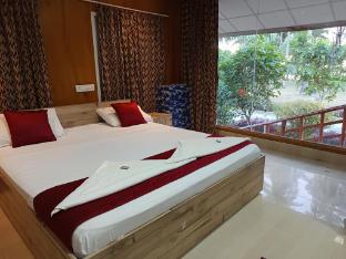 tasvir lagoon retreat