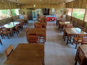 tasvir lagoon retreat