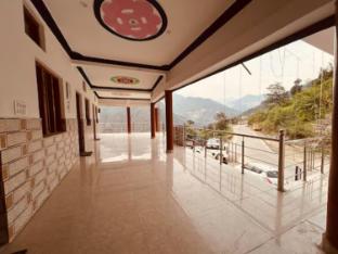 Hotel Gaurinand Kedarnath Uttarakhand,,5 star