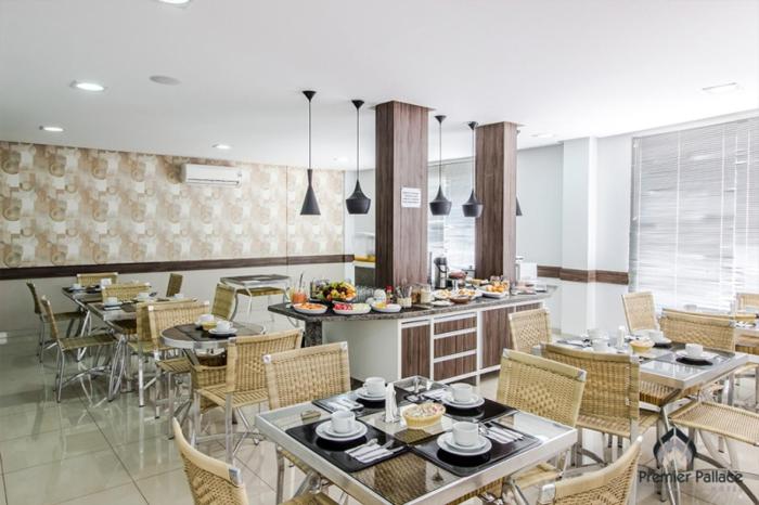 premier pallace hotel