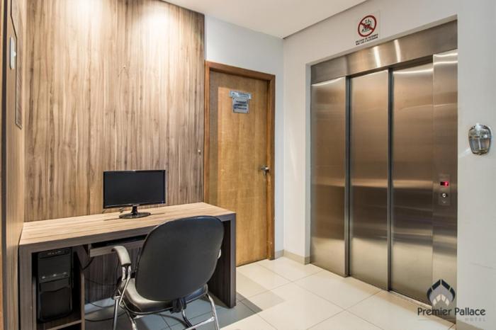 premier pallace hotel