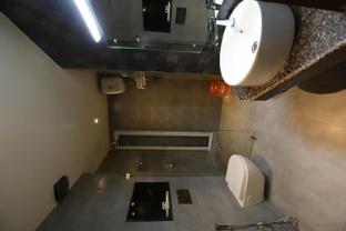 hotel d silver leaf lucknow uttar pradesh