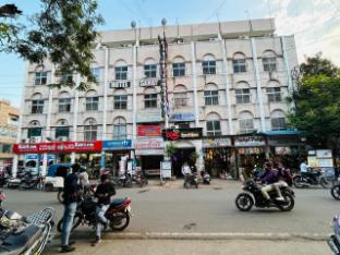 hotel samay freeganj ujjain