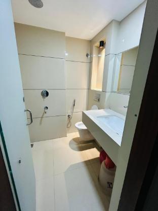 hotel samay freeganj ujjain