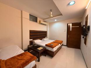 hotel samay freeganj ujjain