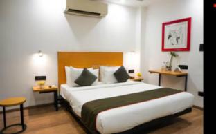 hotel la maison and banquet lucknow uttar pradesh