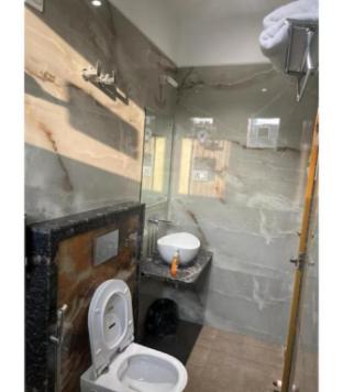 hotel la maison and banquet lucknow uttar pradesh