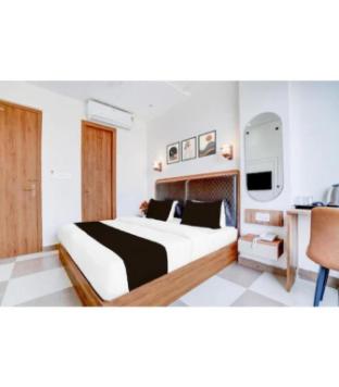 hotel la maison and banquet lucknow uttar pradesh