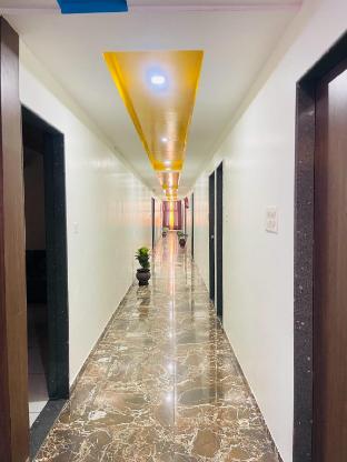 Hotel Bansi Palace ,,5 star