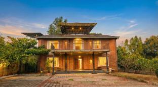 brick villa heritage